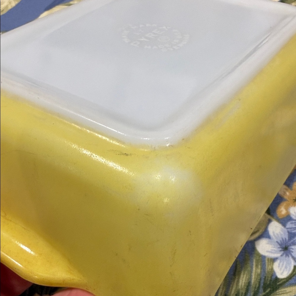 Pyrex Yellow Glass Baking Dish 503 - Picture 7 of 13